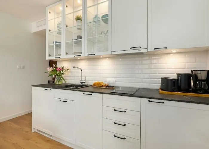 Holiday Studio With Access To Pool And Sauna Apartman